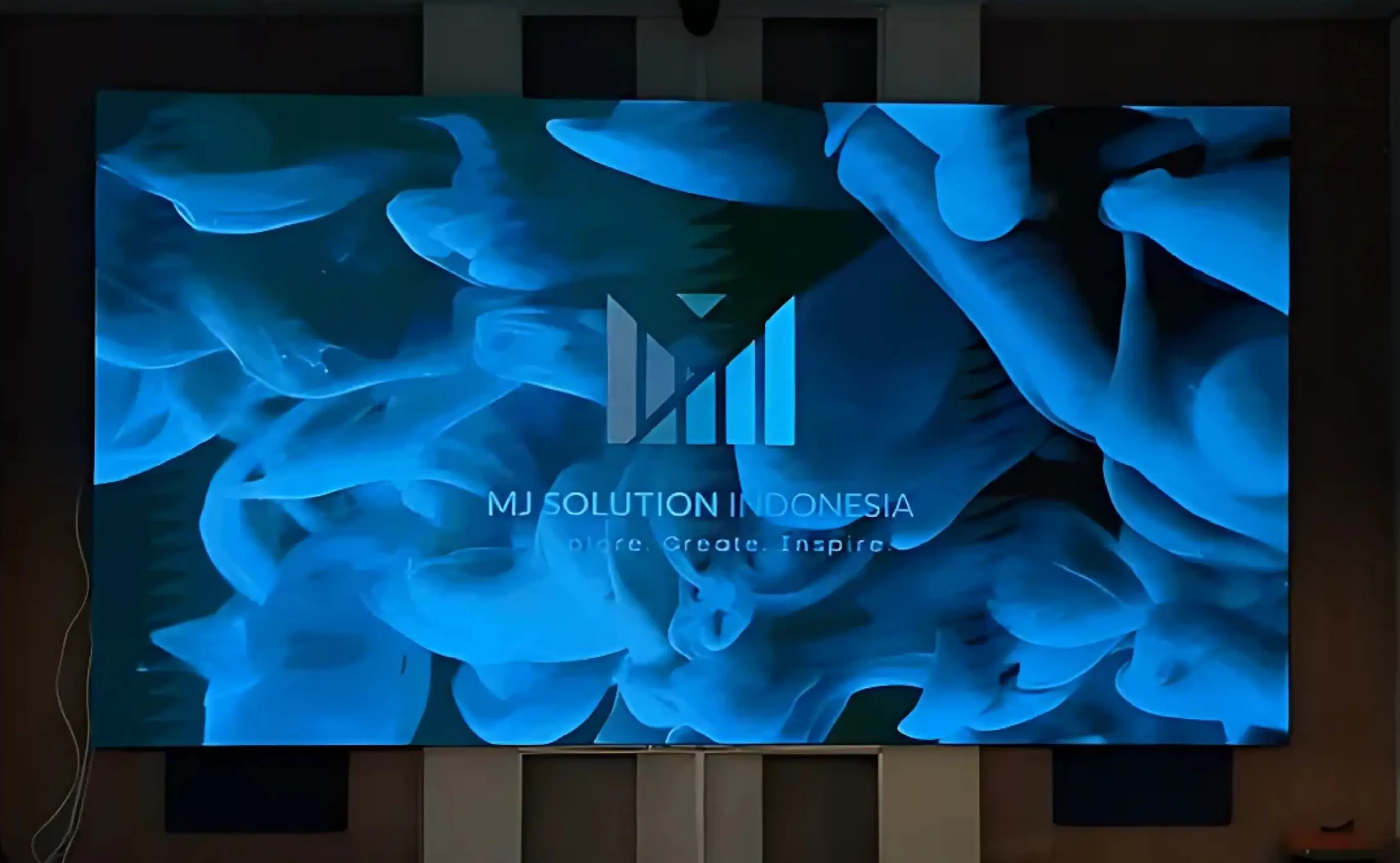 Enhancing Training & Communication, Disnaker Padang Implements Advanced LED Display-1